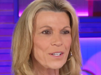 ‘WOF’ Vanna White Shows Off Brand New Look