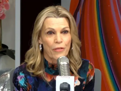 ‘WOF’ Vanna White Has Fans Thinking She Is Leaving After New Message