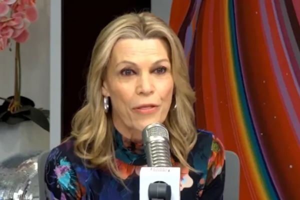 ‘WOF’ Vanna White Has Fans Thinking She Is Leaving After New Message
